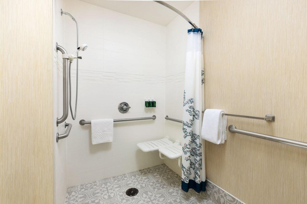 Residence Inn by Marriott Des Moines West photo 18