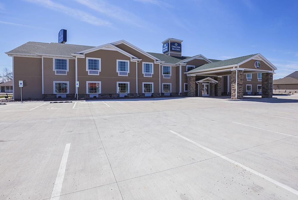 Cobblestone Inn & Suites - Altamont photo 1