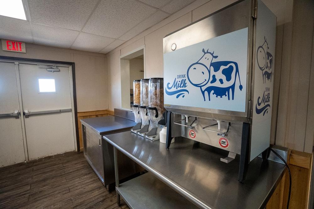 Corporate Hospitality - Pecos Lodge photo 15