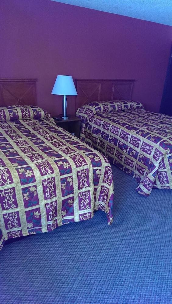 Airport Lodge Wichita Kansas photo 14