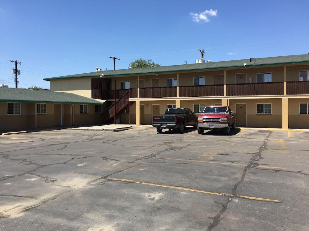 Encore Motel photo 4