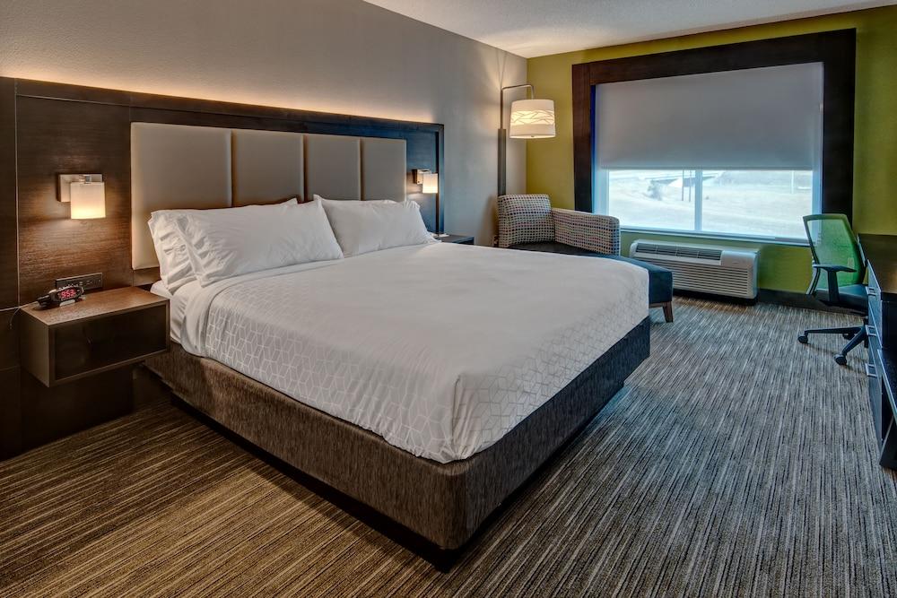 Holiday Inn Express Hotel & Suites Jackson NE by IHG photo 10
