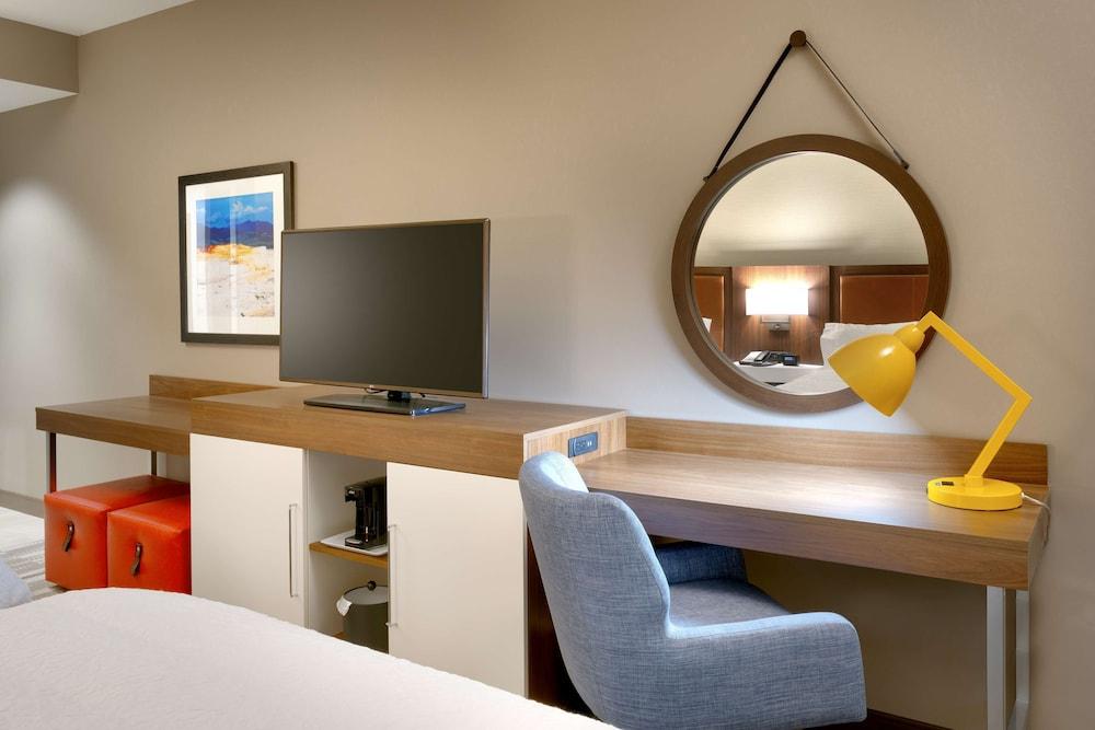 Hampton Inn & Suites Rexburg photo 10