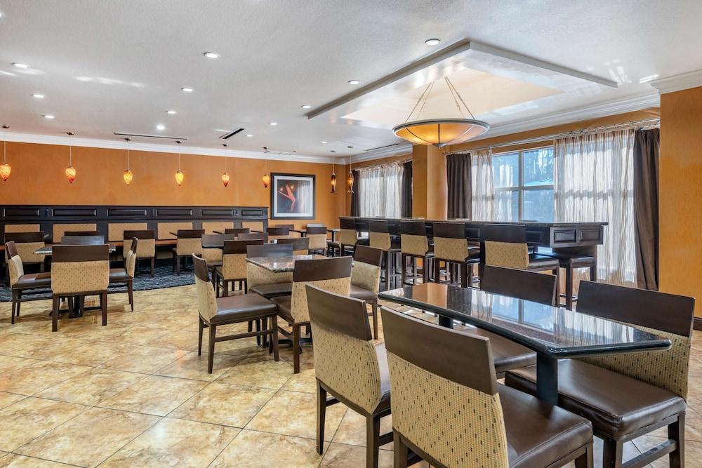 BW Plus Flagler Beach Area Inn & Suites photo 21