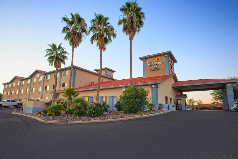 Vagabond Inn Executive - Green Valley photo 27