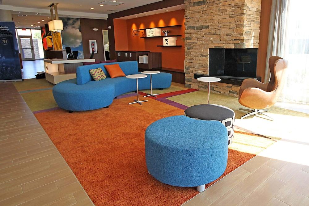 Fairfield Inn & Suites by Marriott London photo 3