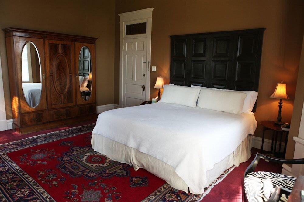 Edwardian Inn photo 31