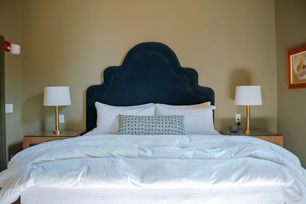 The Woodward Hotel photo 29