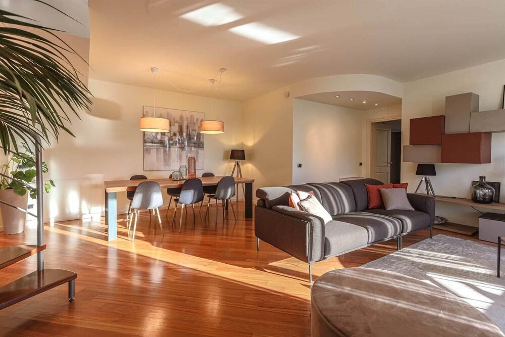 PUBLIC, an Ian Schrager hotel photo 20