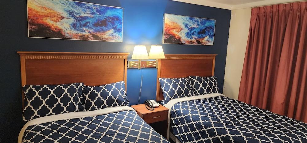 RELAX INN photo 20
