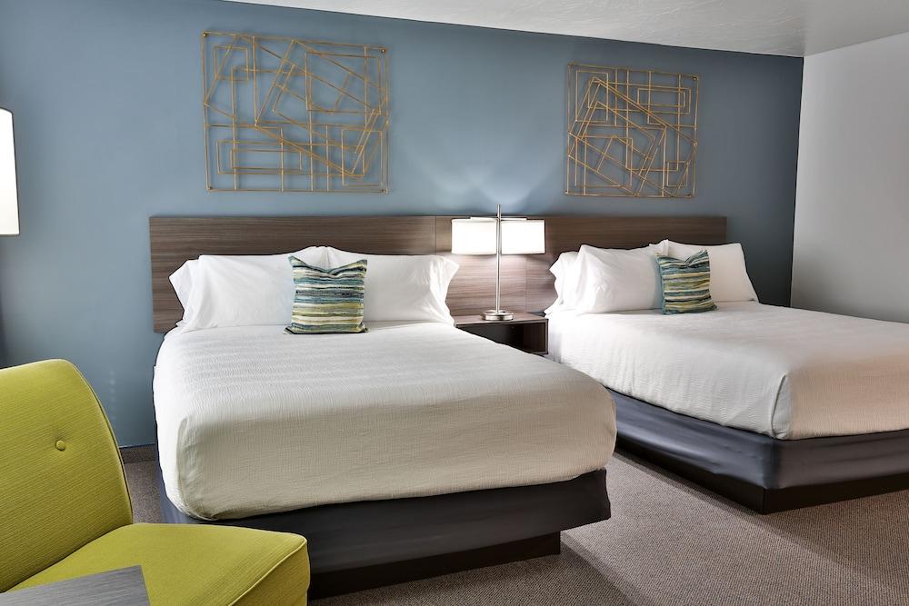 Chalet Motel photo 6