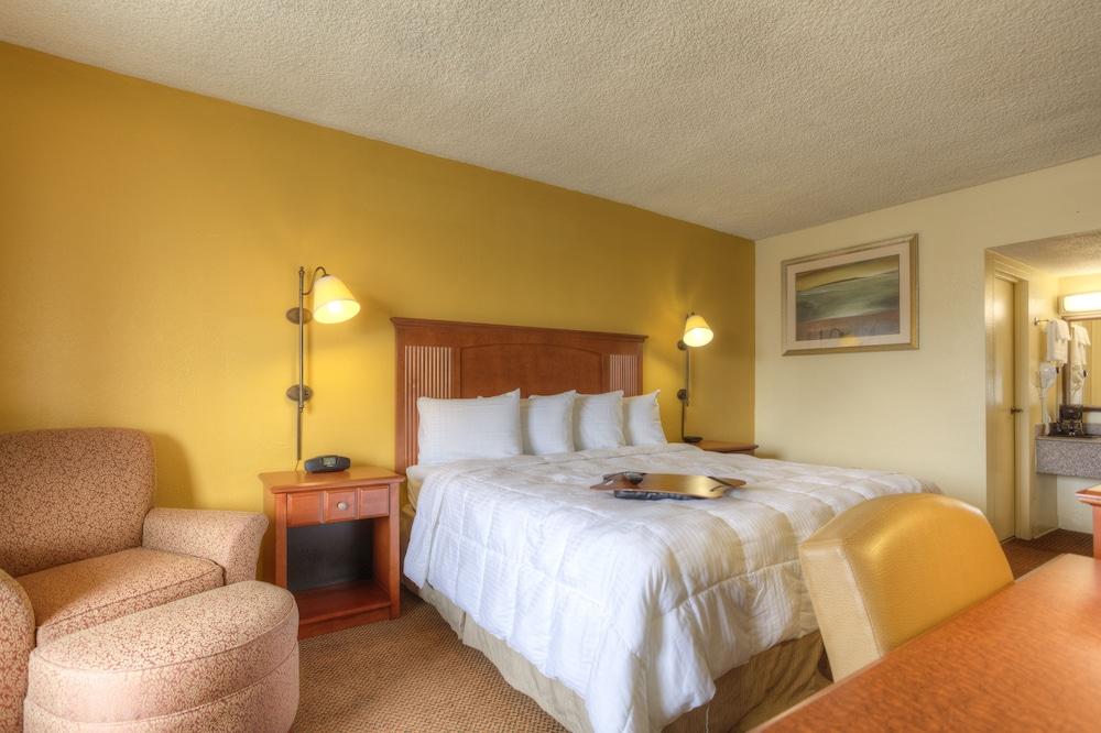 Econo Lodge Byron near Historic District - Warner Robins photo 3