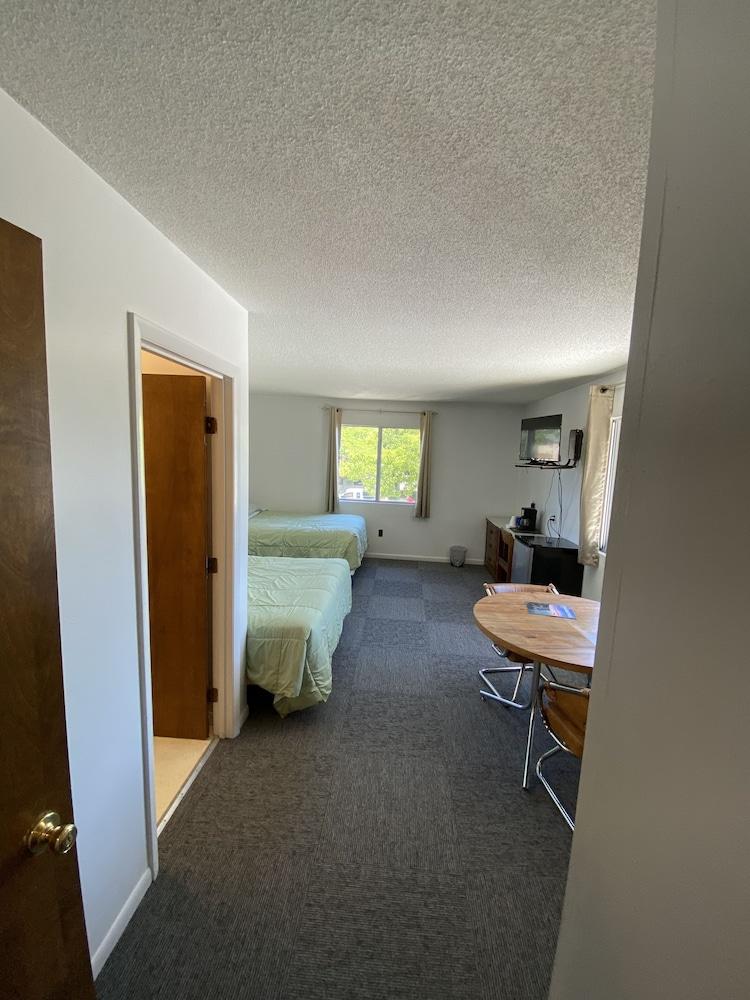 Villa Moderne Motel photo 28