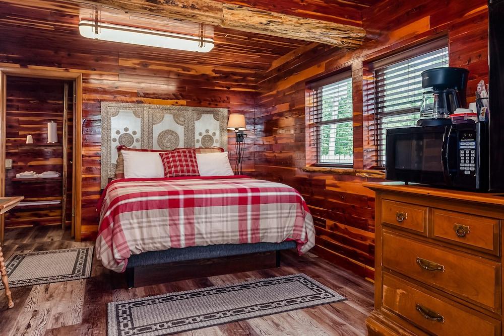 Log Cabin Inn photo 26