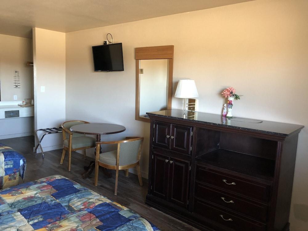 Rosener's Inn and banquet center photo 20