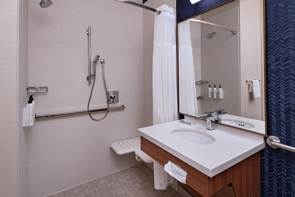 Fairfield Inn By Marriott Kansas City Airport photo 7
