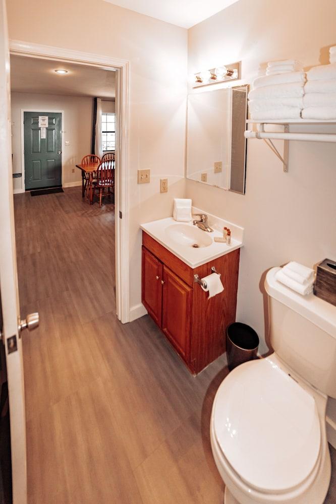 Arrowhead Resort photo 40