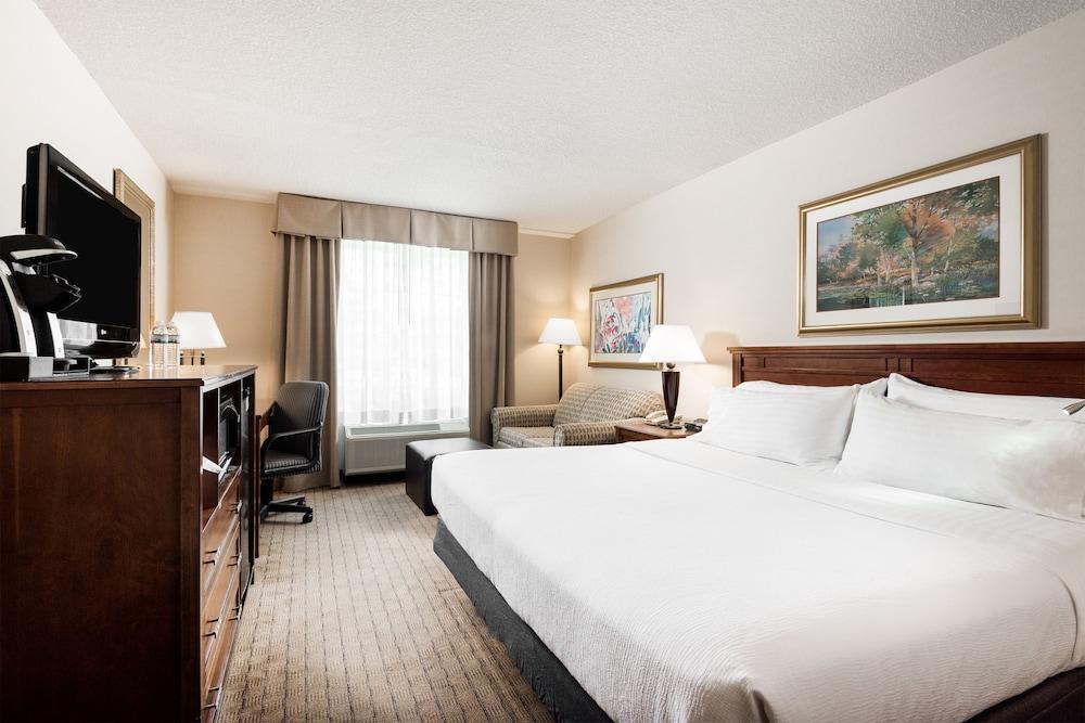 Holiday Inn Johnstown-Gloversville by IHG photo 5