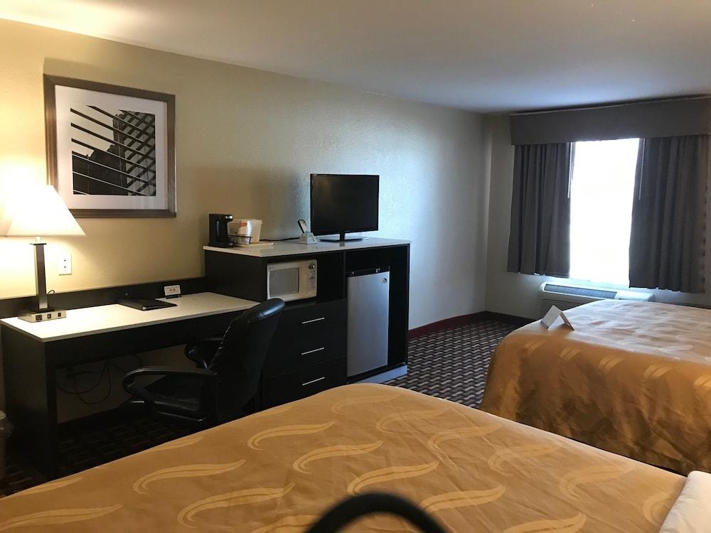 Quality Inn & Suites Middletown - Franklin photo 44