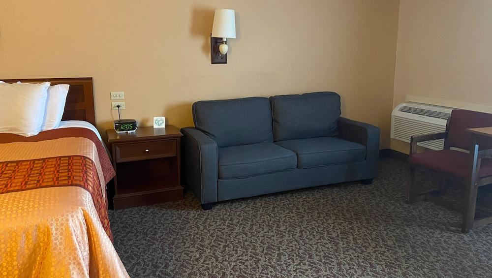 Iveys Motor Lodge Houlton photo 29