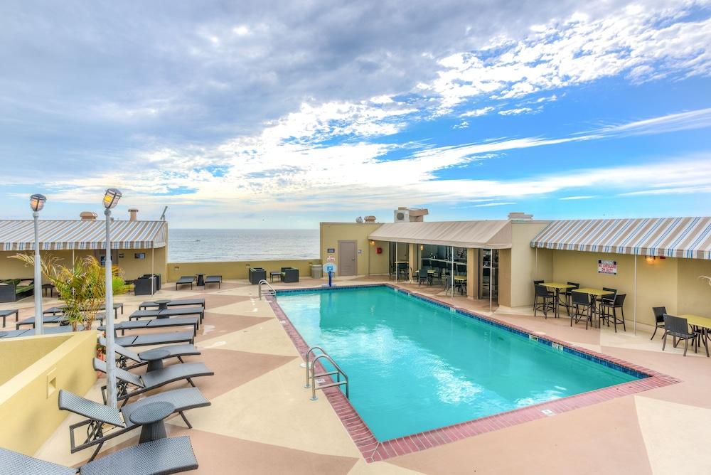 Beach Quarters Resort photo 31