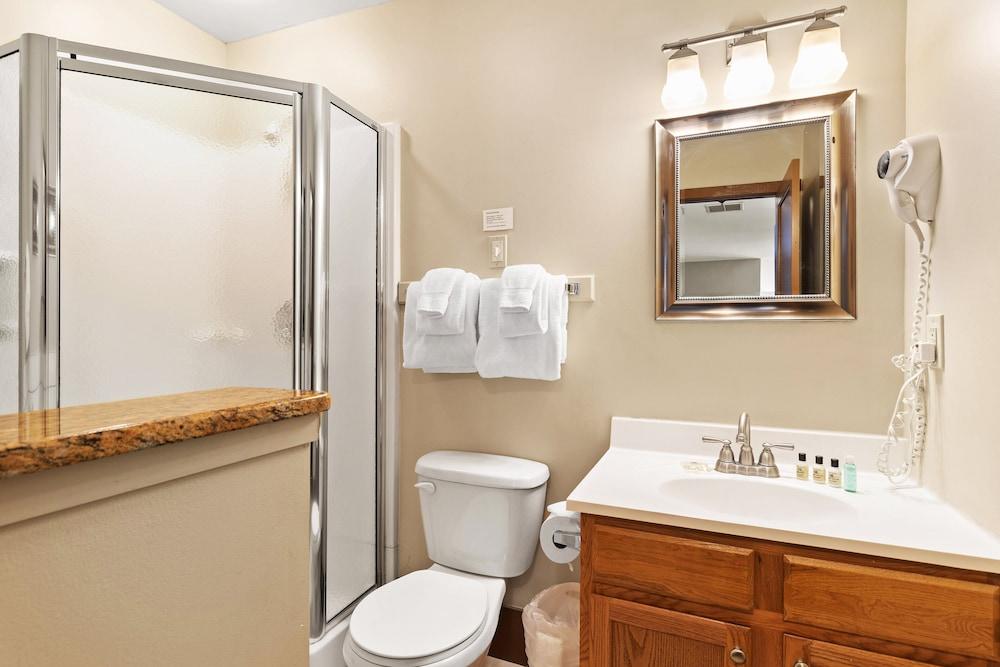 Shawnee Village Resort photo 46