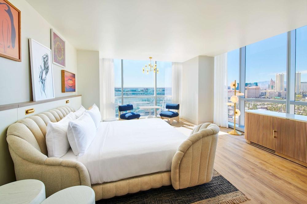 Virgin Hotel Las Vegas, Curio Collection by Hilton photo 20