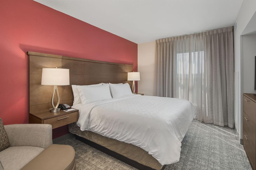 Staybridge Suites Florence - Civic Center by IHG photo 5