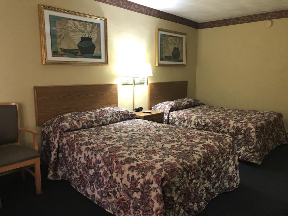 West Motel photo 13