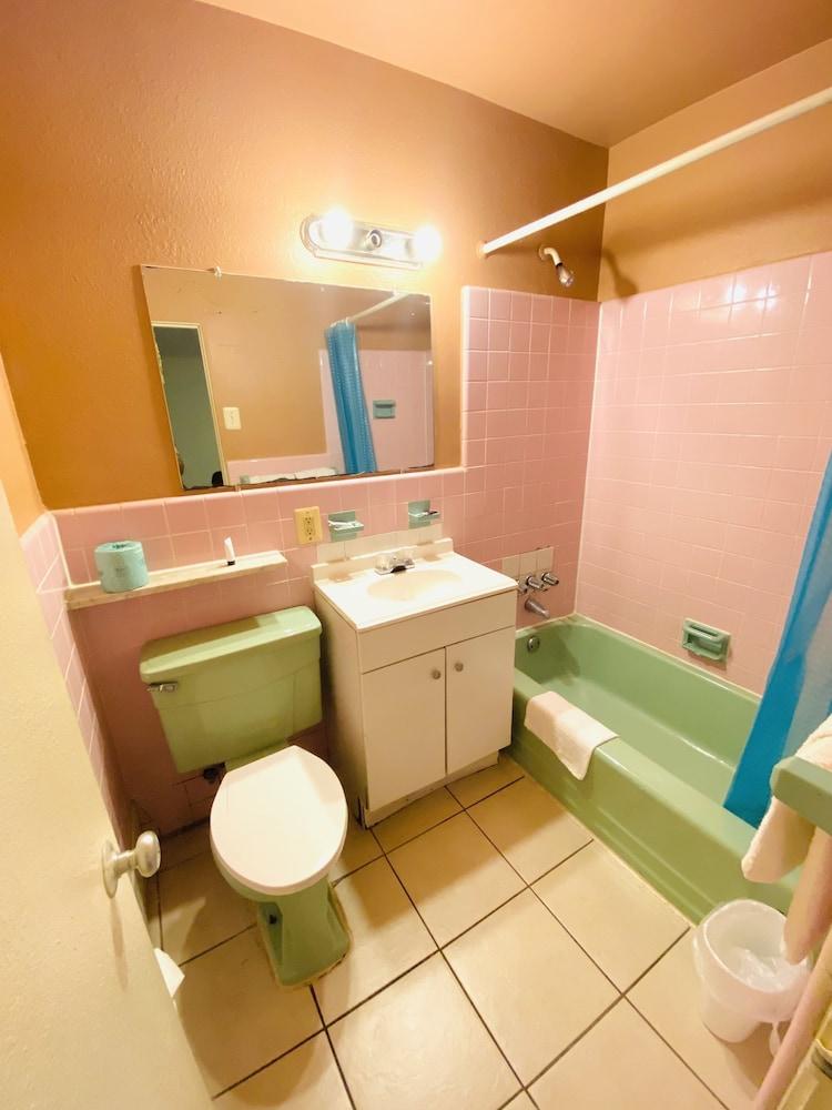 AC Suites NJ photo 20