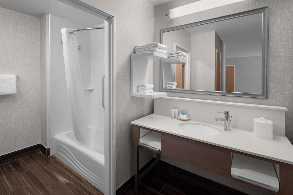 Hampton Inn & Suites Orem photo 50