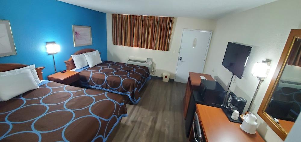 American Inn Motel photo 28