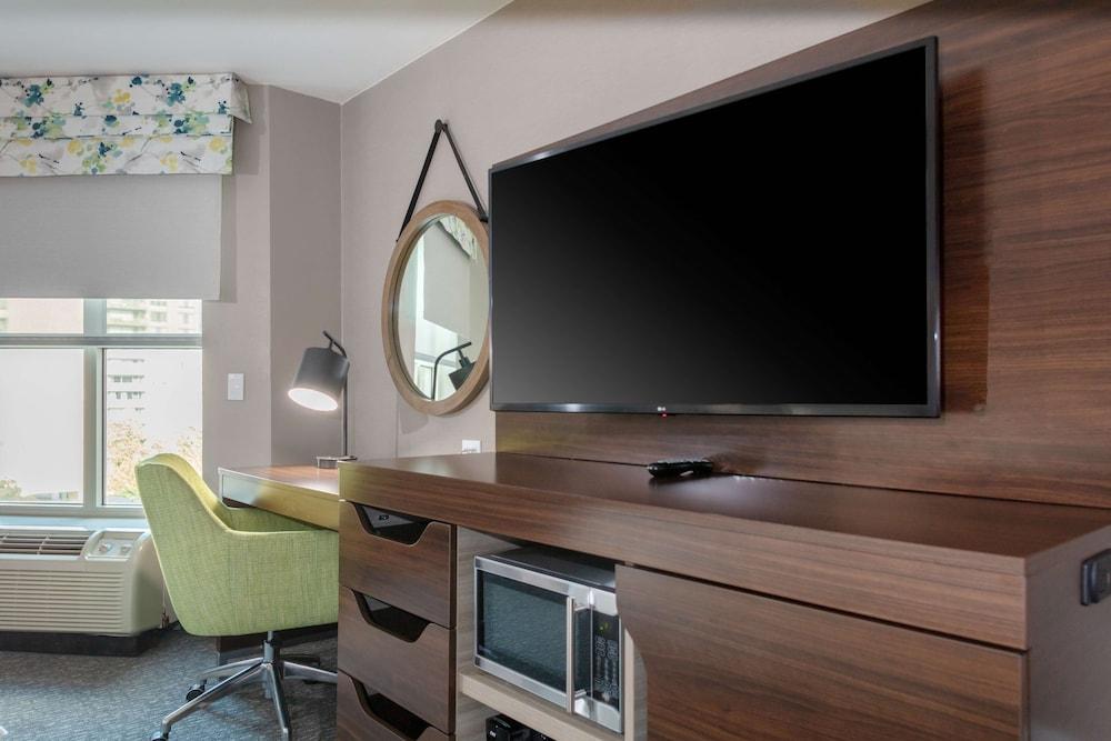 Hampton Inn & Suites Arlington Crystal City DCA photo 8