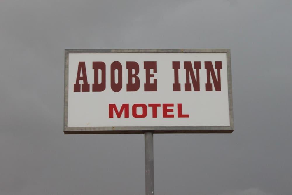 Adobe Inn Motel photo 14