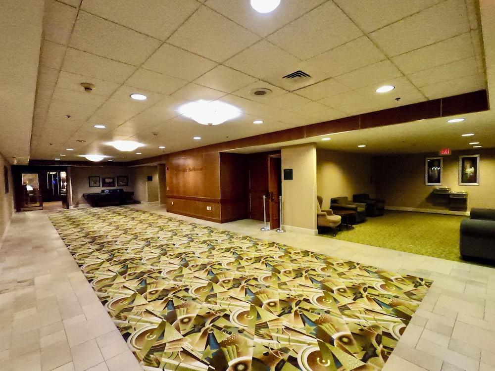 Hotel Mead Resorts & Conventions Center photo 12