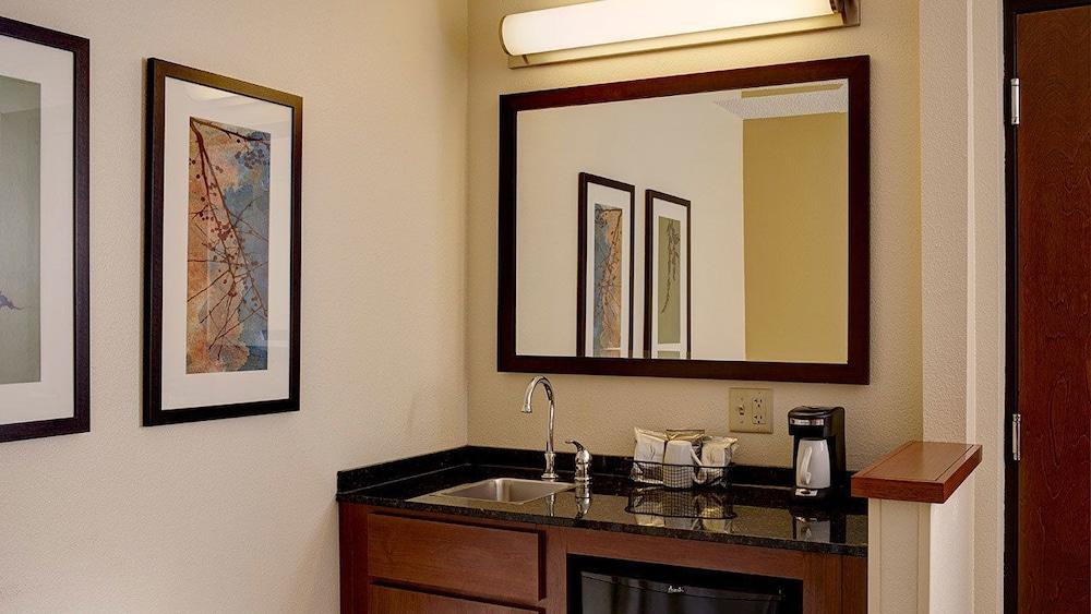 Hyatt Place Milwaukee Airport photo 14