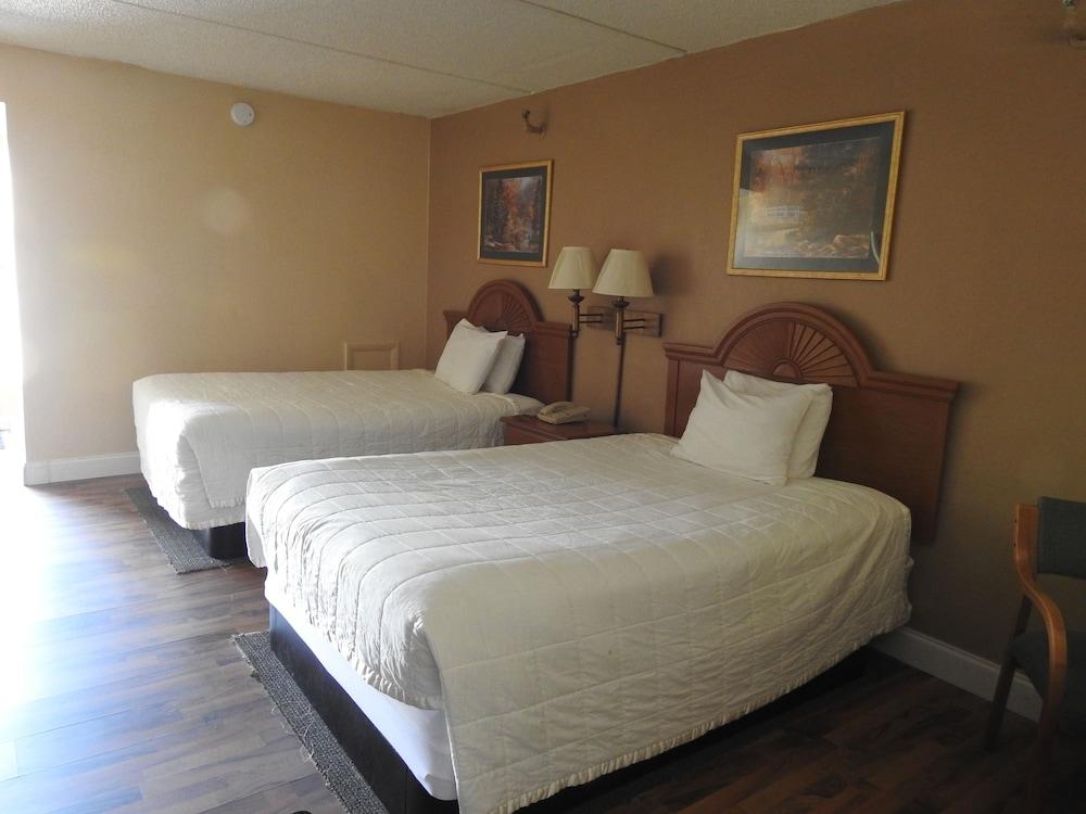 Relax Inn photo 11