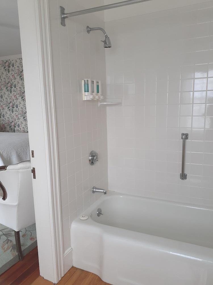 The Colony Hotel photo 46