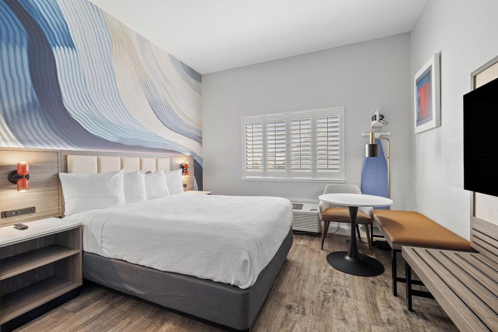 Hotel Skye SFO photo 16