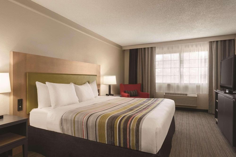 Country Inn & Suites by Radisson, Hoffman Estates, IL photo 15