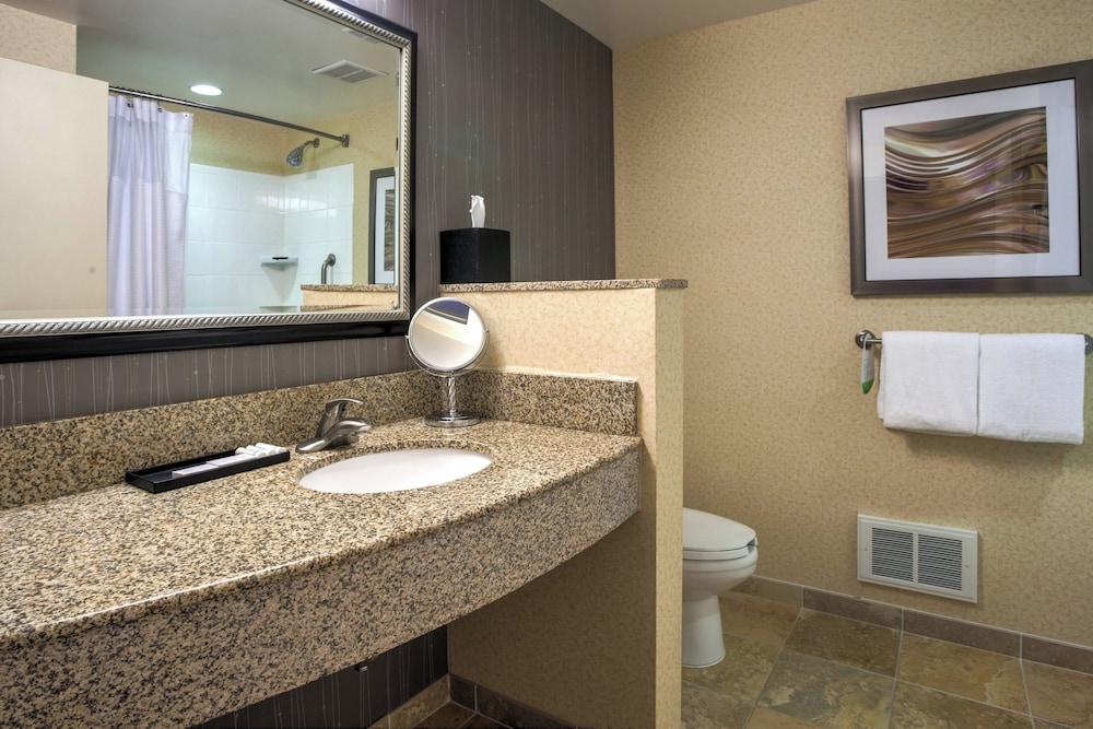 Courtyard by Marriott Hadley Amherst photo 17