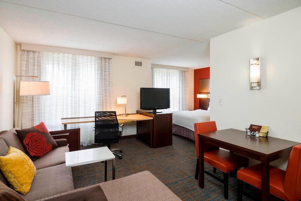 Residence Inn by Marriott Boston Framingham photo 10