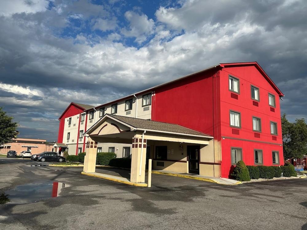 Ramada by Wyndham York Harrisburg Hershey photo 19