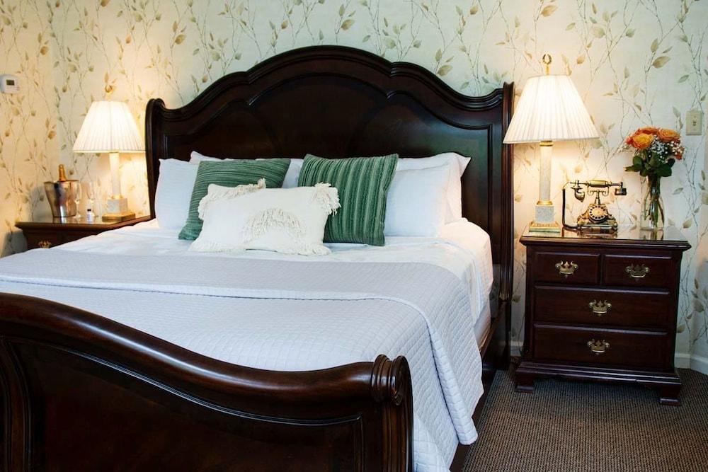 The Brewster Inn photo 8