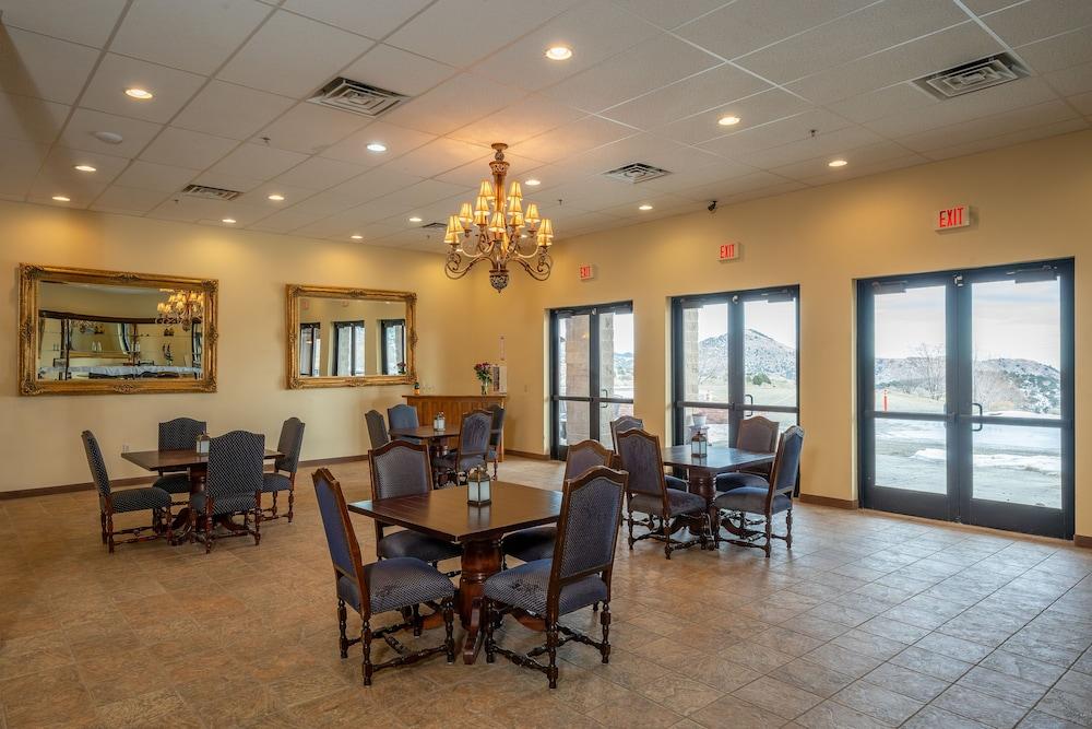 Silverland Inn and Suites photo 24