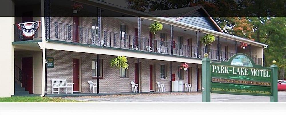 Park Lake Motel photo 1