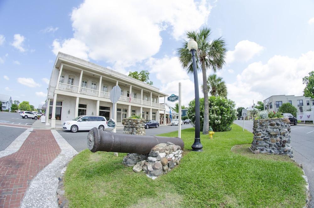 Riverview Hotel photo 25