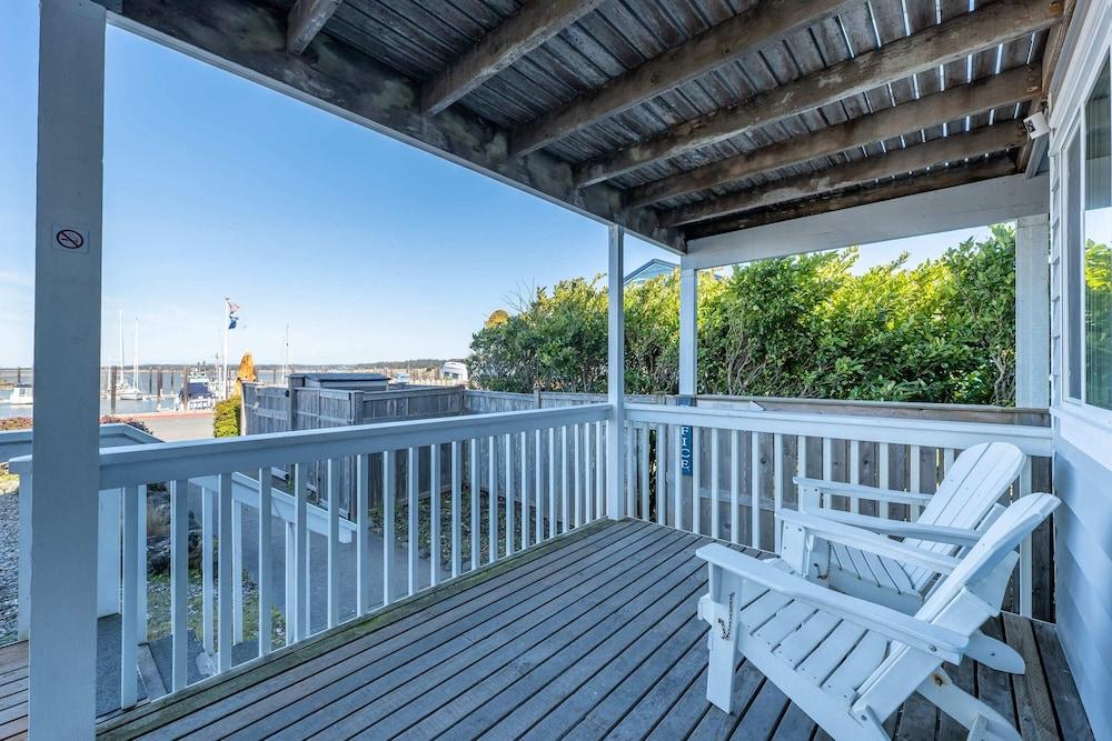 Bandon Marina Inn photo 55