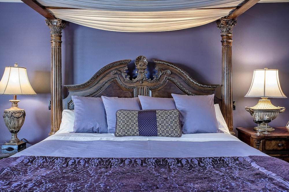 Cameo Heights Mansion photo 9