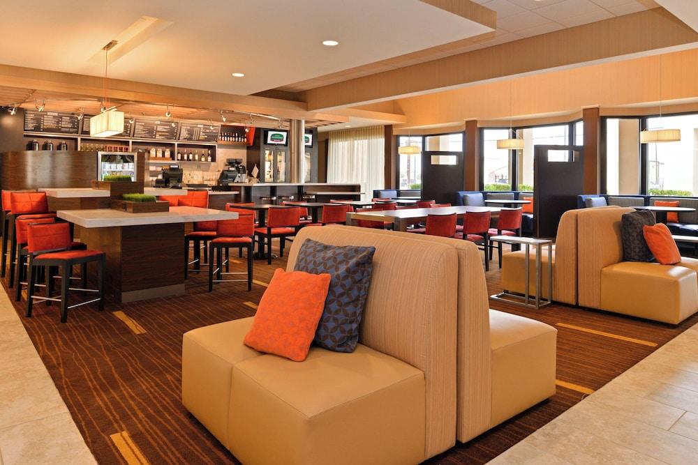 Courtyard by Marriott Dallas Northwest photo 44